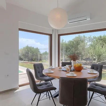 بيت للعطل Ogradina