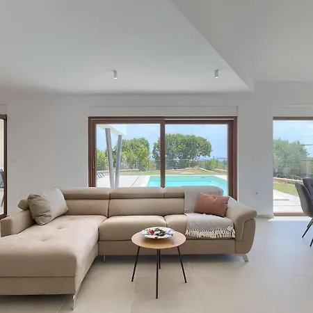 بيت للعطل Ogradina بولا