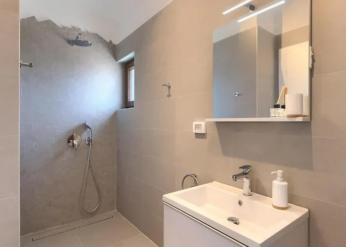 Ogradina Dom wakacyjny Pula