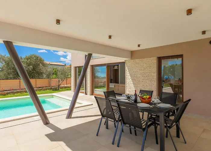 Ogradina Dom wakacyjny Pula