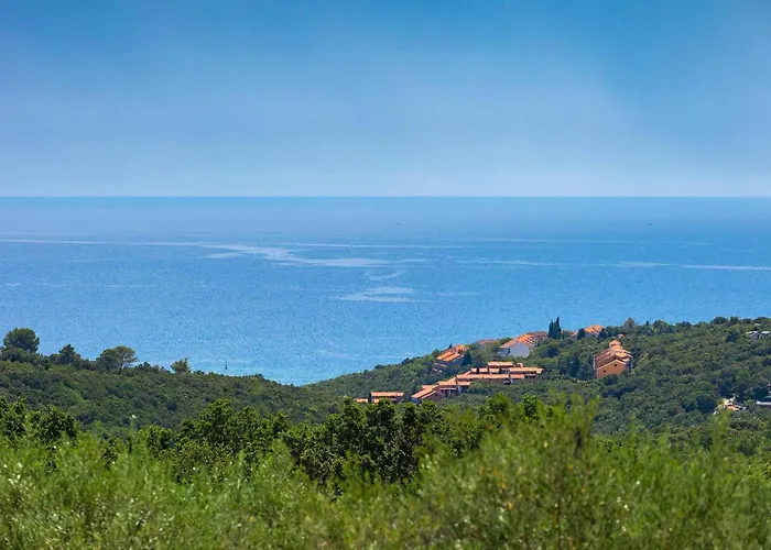 Будинок відпочинку Ogradina *