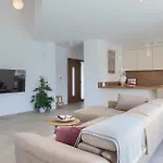 Ogradina פולה