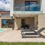 בית נופש Ogradina